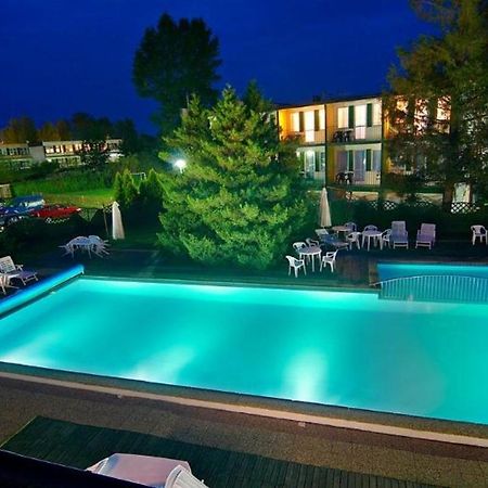 Hotel Egm-Łazy Zewnętrze zdjęcie