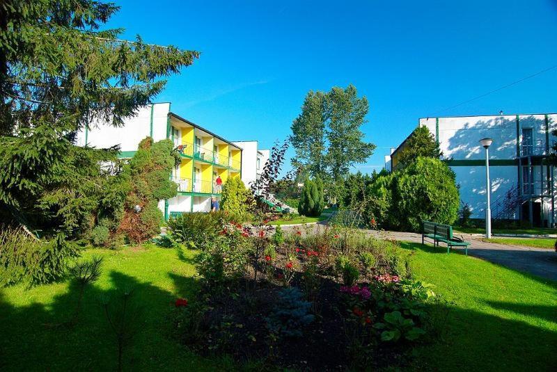 Hotel Egm-Łazy Zewnętrze zdjęcie